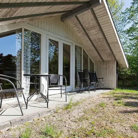 Holiday Home Lyngsporet III Дом отдыха *