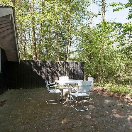 Holiday Home Lyngsporet III Дом отдыха