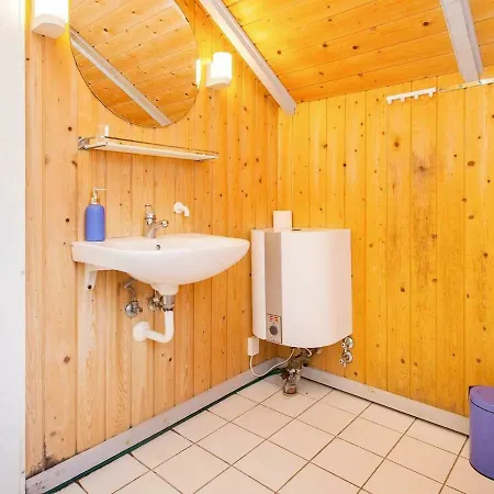 Holiday Home Lyngsporet III Дом отдыха